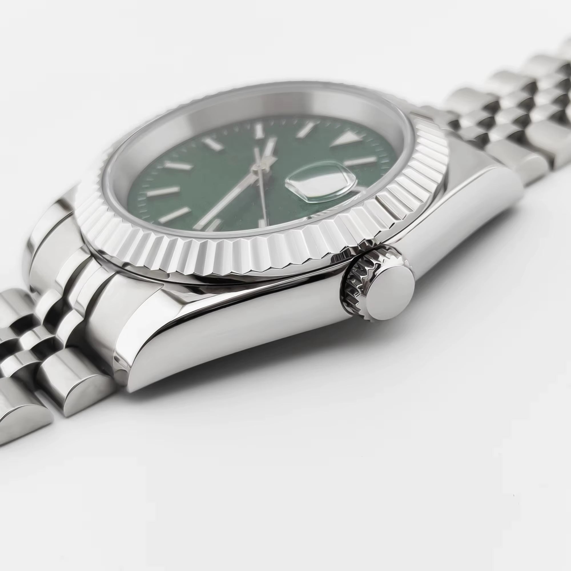 Custom Logo Automatic Men Mechanical Watch NH35 Movt Sapphire Stainless Steel 100M Waterproof Men Watch